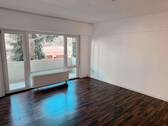 Wohnzimmer - 3 Zimmer Etagenwohnung zum Kaufen in Koblenz