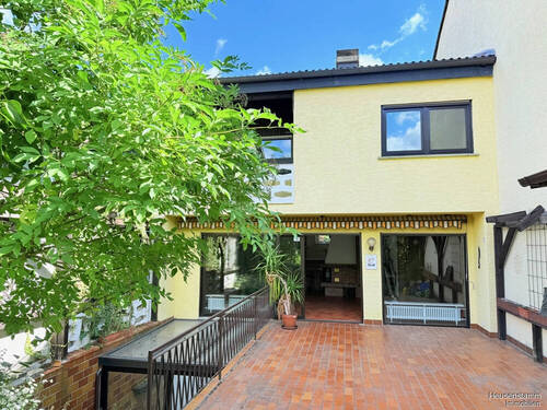 Gartenansicht - Architektonisches Juwel in Offenbach-Bieber Waldhof