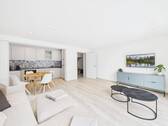 Wohnzimmer mit Offener Küche - 3 Zimmer Etagenwohnung zum Kaufen in Bad Aibling