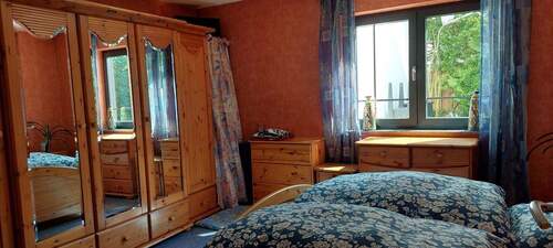 Schlafzimmer EG - 