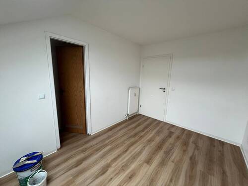 9bb6c921-c417-46c0-b9d3-f5816273bb54.JPG - 