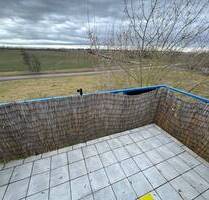 Traumhafte 3-Zimmer-Dachgeschoss-Wohnung mit Blick ins Grüne - Kabelsketal Schwoitsch