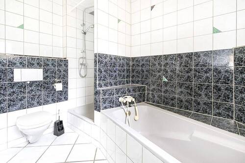 Detailbild - 1 Zimmer Mehrfamilienhaus, Wohnhaus in Meßstetten