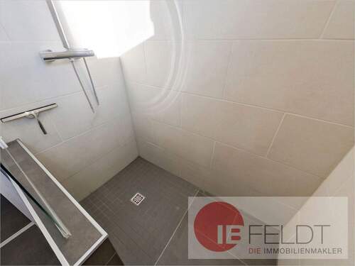 Dusche im Gäste-Bad - 