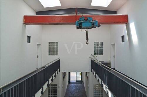 Eingangshalle_Kran - 