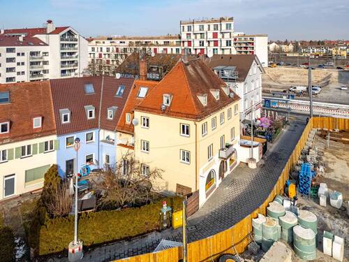 Südöstliche Ansicht - 1 Zimmer Mehrfamilienhaus, Wohnhaus in München