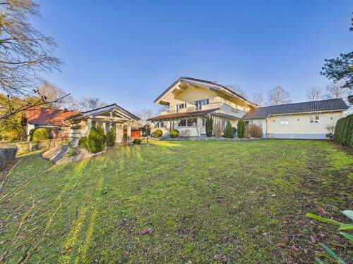 Gartenansicht - Neuwertig. Elegant. Effizient! Ein Zuhause mit Anspruch