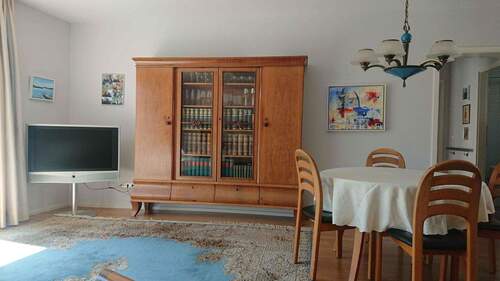 Wohnzimmer - 3 Zimmer Terrassenwohnung in Hennef