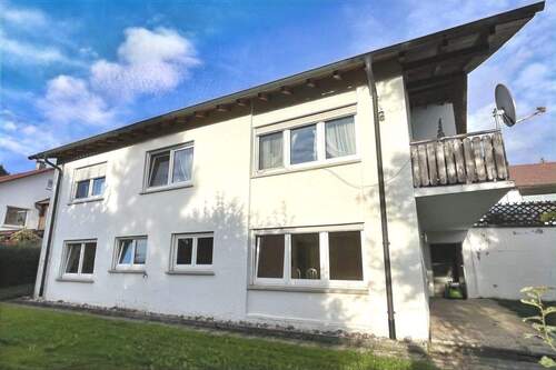 Rückansicht - Mehrfamilienhaus, Wohnhaus mit 138,00 m&sup2; in Wehingen zum Kaufen