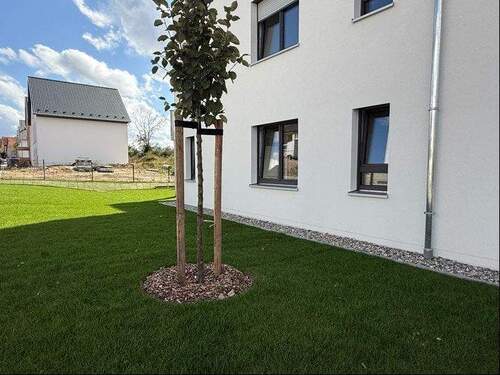Seitenansicht Gartenanteil Wohnung 4B - 