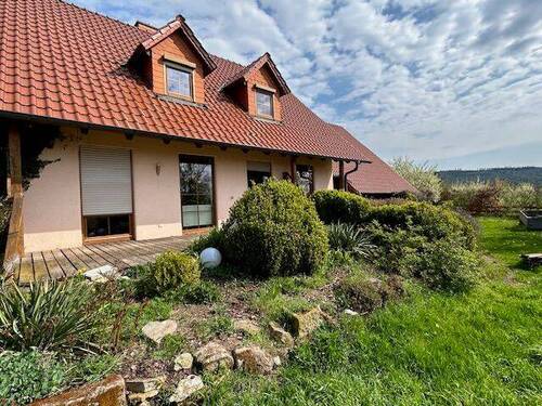 .. in sonniger Randlage ! - In toller Randlage für Naturliebhaber !