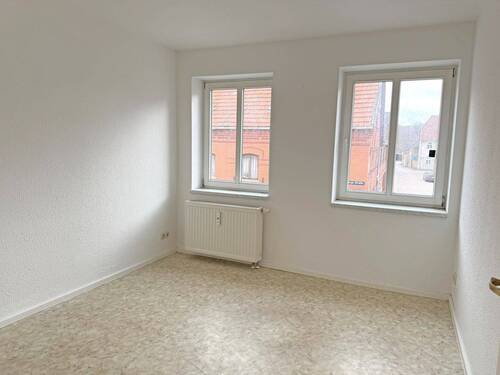 Wohnung 2 - leerstehend - Mehrfamilienhaus, Wohnhaus zum Kaufen in Goldberg