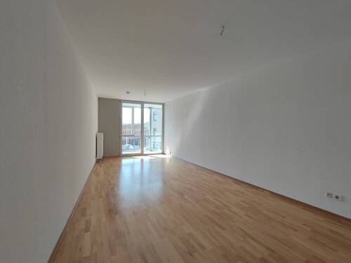 Wohnzimmer - 3 Zimmer Etagenwohnung in Halle (Saale)