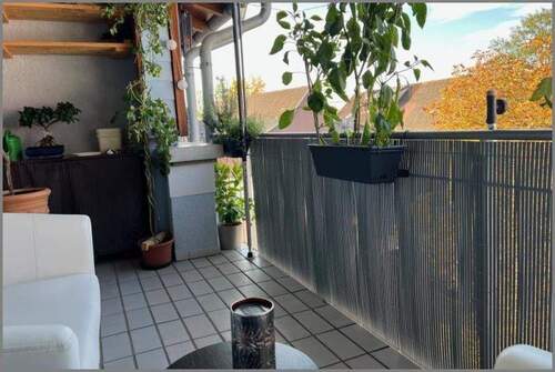Loggia - Schöne 2-Zimmer-DG-Maisonette mit kleiner Loggia