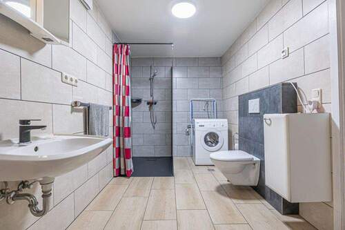 Einliegerwohnung - 