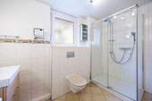 1.OG - Badezimmer - 4 Zimmer Reihenendhaus in Remseck am Neckar