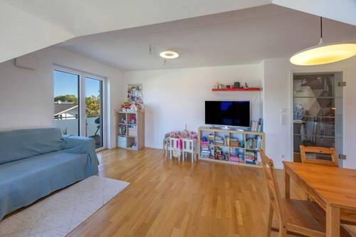 Platz für die ganze Familie - 4 Zimmer Etagenwohnung in Germering