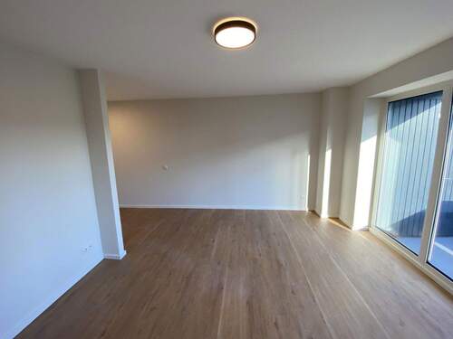 Zimmer Richtung Osten - 