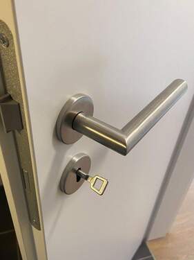 neue, hochwertige Innentüren - 