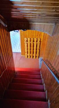 1. Wohnung EG - Treppe in den Keller - 