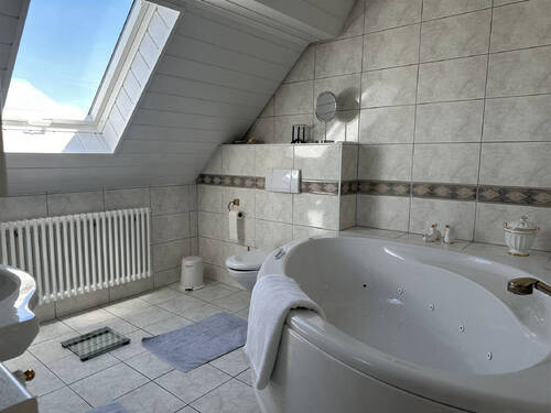 Badezimmer DG - 