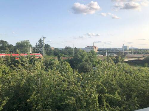 Blick in die Stadt.jpg - 2 Zimmer Etagenwohnung zur Miete in Dresden