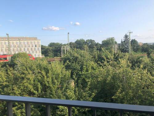 Blick vom Balkon.jpg - 2 Zimmer Etagenwohnung in Dresden