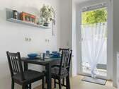 Küche - möblierte 2-Raum Wohnung mit Balkon * frei ab 01.01.