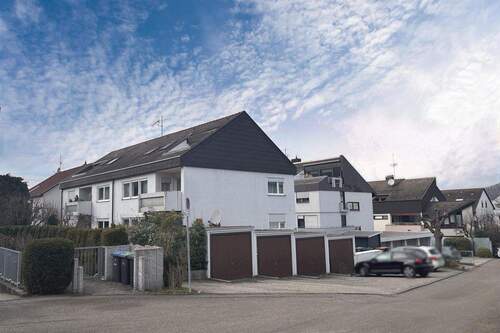 Ansicht - Gepflegte 3-Zimmer-Wohnung mit Balkon & Garage in ruhiger Lage von Warmbronn