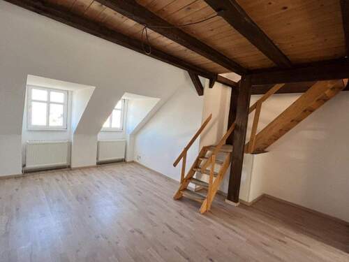 Zimmer mit Aufgang - 