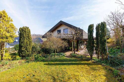 Außenansicht - Einfamilienhaus mit 309,00 m&sup2; in Zaberfeld zum Kaufen