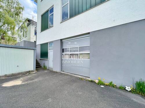 Eingang Halle UG - 