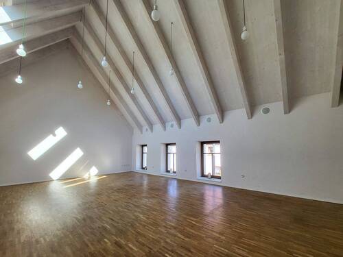 Raum-1.Obergeschoss - 3 Zimmer Büro zur Miete in Taucha