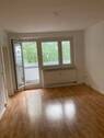 Wohnzimmer - 3- Zimmer Wohnung ab 01.10.2025