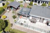 Grundstück mit Gartenhaus - 