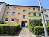 Hausansicht - 3 Zimmer Etagenwohnung in Köln