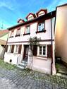 Das Haus - 5 Zimmer Mehrfamilienhaus, Wohnhaus zum Kaufen in Schwabach