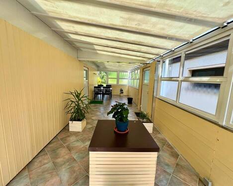 Wintergarten an Bürogebäude - 