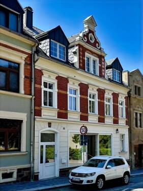 Außenansicht Straßenseite - Mehrfamilienhaus, Wohnhaus mit 183,00 m&sup2; in Hartha zum Kaufen