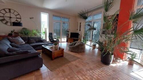 Wohnzimmer Hauptwhg. - 