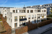 Bild 1 - Sonne, Ruhe, Blick ins Grüne - Bezugsfrei 4-Zimmer-Wohnung mit Dachterrasse in München-Riem!