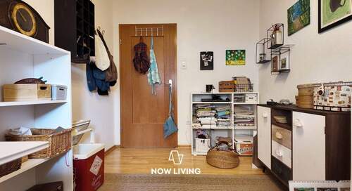 Büro - Etagenwohnung mit 94,00 m&sup2; in Hildesheim zum Kaufen