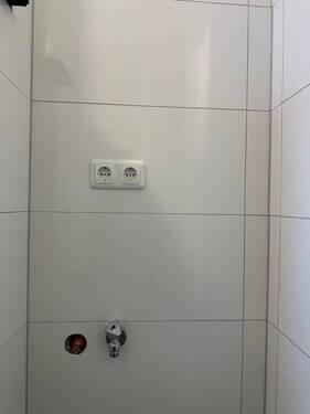 Badezimmer (WM/T-Anschluss) - 