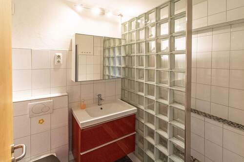Bad - 6 Zimmer Reihenmittelhaus in Würzburg