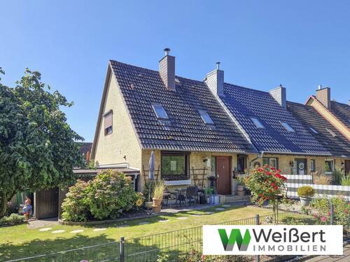 Titelbild - Charmantes Endreihenhaus mit Garten, Kamin und moderner Ausstattung - ideal für Paare und Familien in Itzehoe Edendorf!