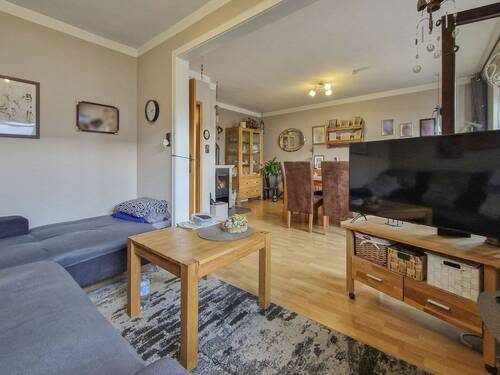 Wohn- und Essbereich im EG - 4 Zimmer Reihenendhaus in Itzehoe