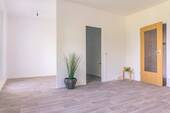 Wohnbereich Vergleichswohnung - 1 Zimmer Etagenwohnung zur Miete in Chemnitz