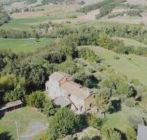 Volterra ! Authentisches Bauernhaus mit 6 Hektar Grund in Panoramalage I Immobilie Toskana