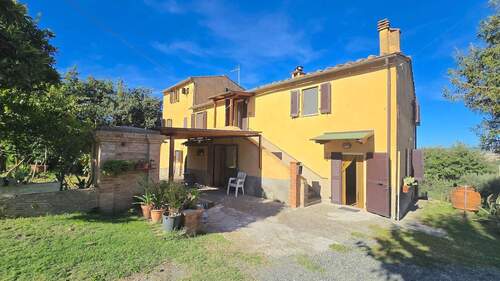 Bild 4 - Bauernhaus, Landhaus mit 340,00 m&sup2; in Volterra zum Kaufen