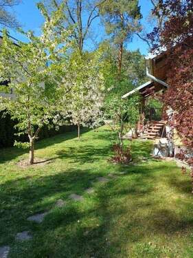 Garten links des Hauses - 